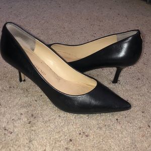 Black pumps Size 7
